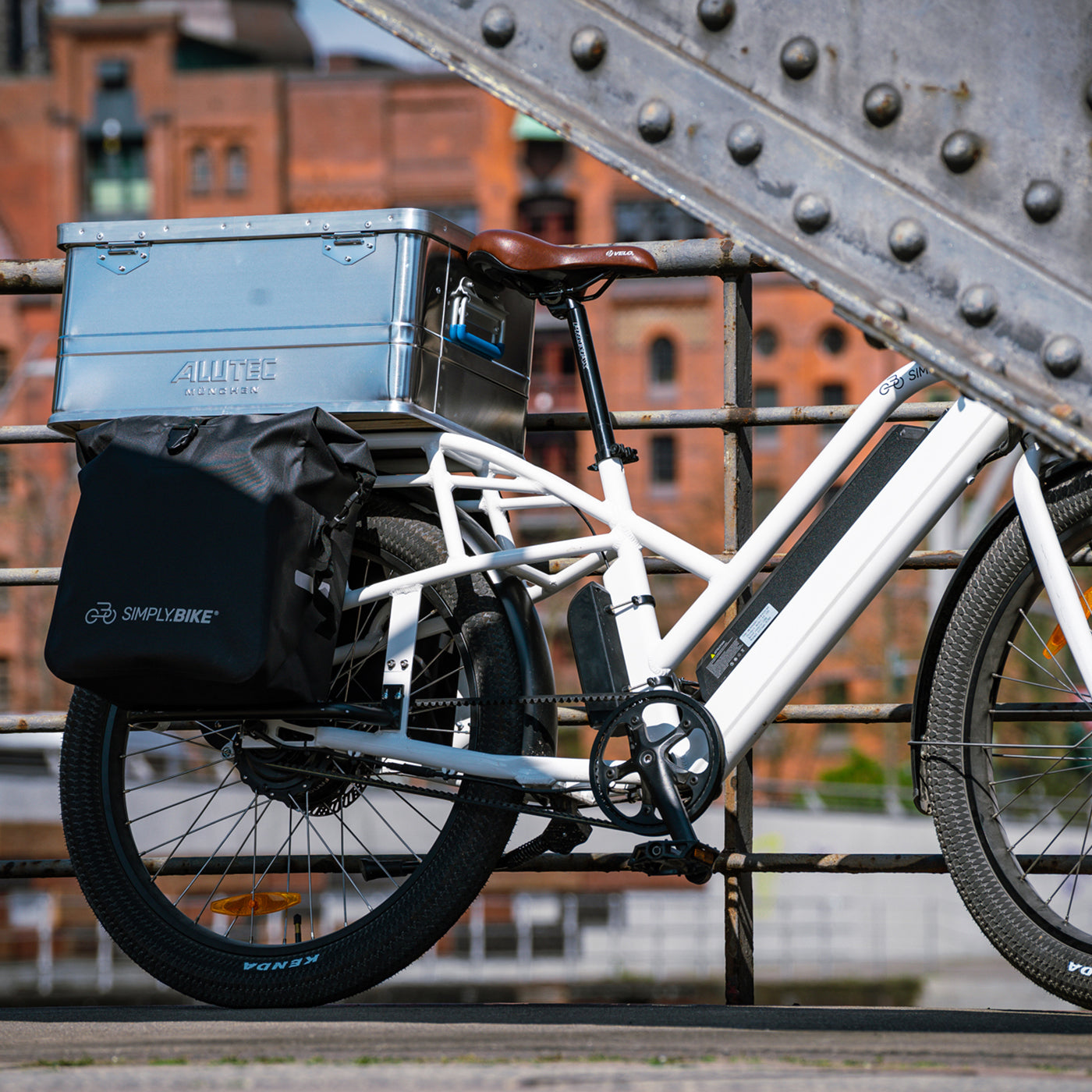 Mit dem E-Bike sicher und entspannt durch den Herbst