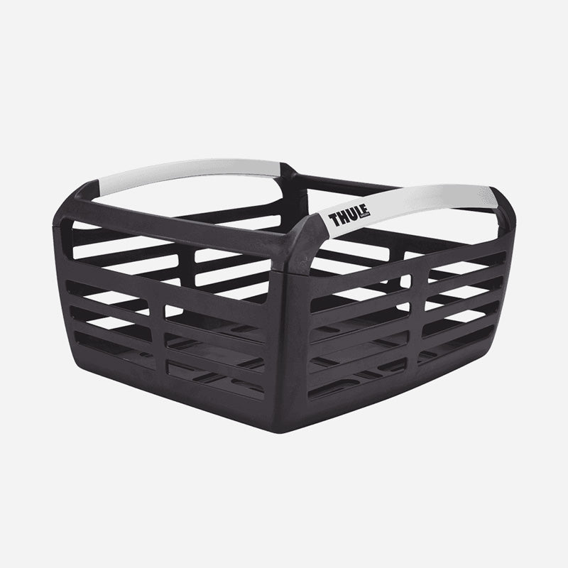 Schwarzer Thule Pack ’n Pedal Fahrradkorb auf dem Fronträger eines Simply.Lift Steps E-Lastenrad