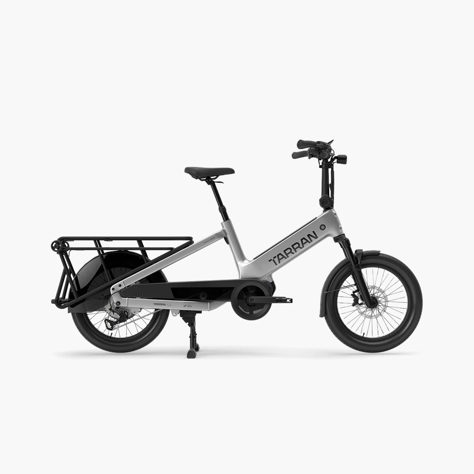 Tarran L1m Longtail E-Lastenrad in Hellgrau, Seitenansicht mit hinterer Ladefläche und Mittelmotor