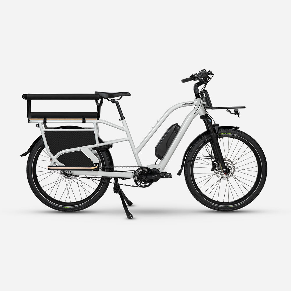 Simply.Lift STEPS Cargo E-Bike mit Kinderhandlauf und Sitzpolstern.