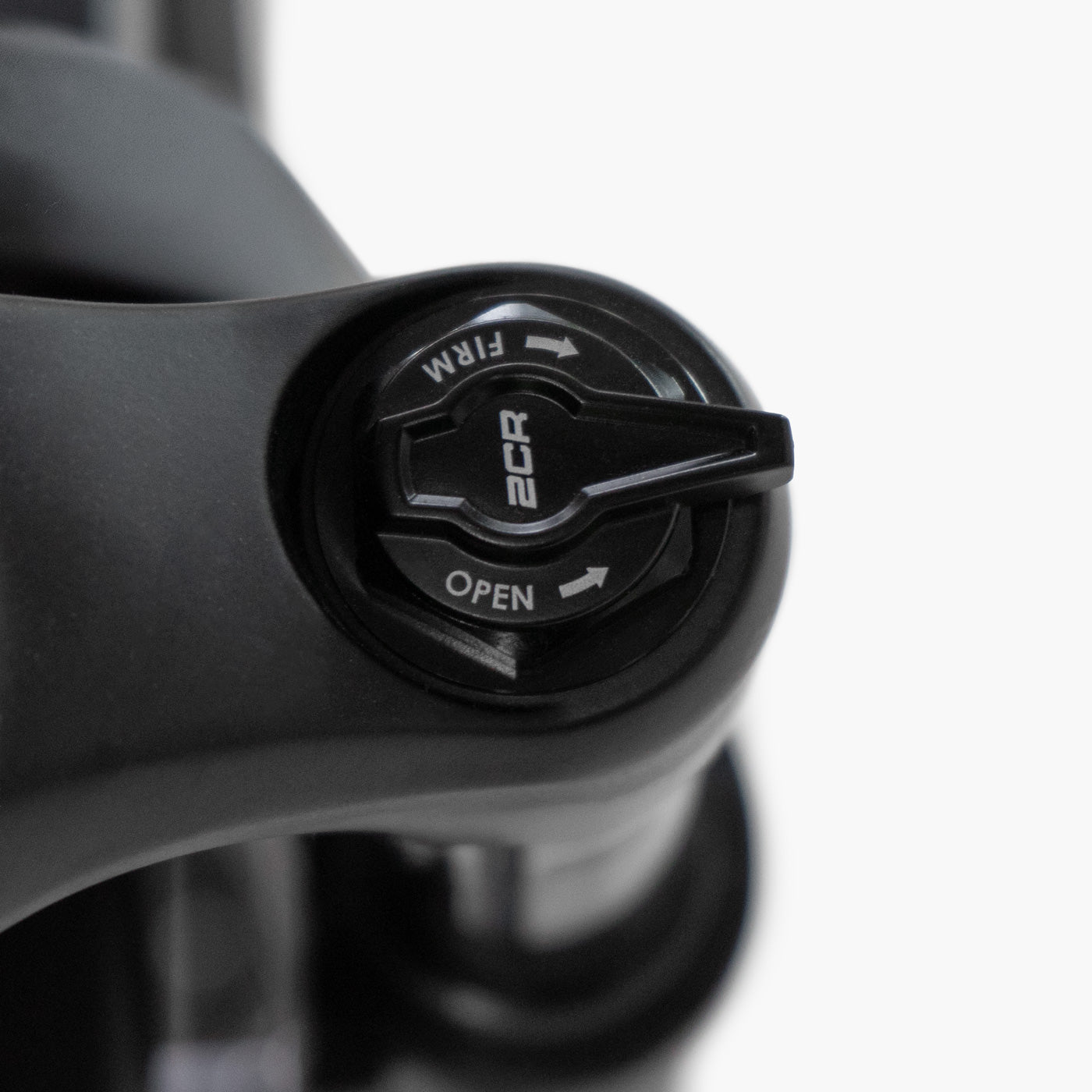Suntour Federgabel mit 2CR Lockout-Verstellung am Simply.Lift EP6, Detailansicht